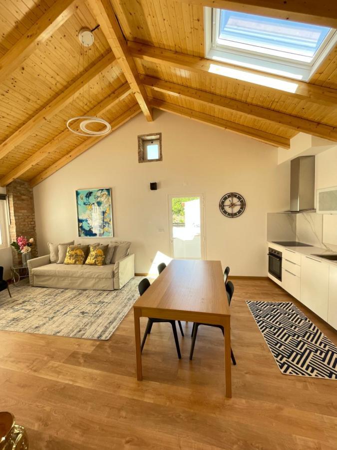 Villa The Orange Tree - Vista Patio By Live And